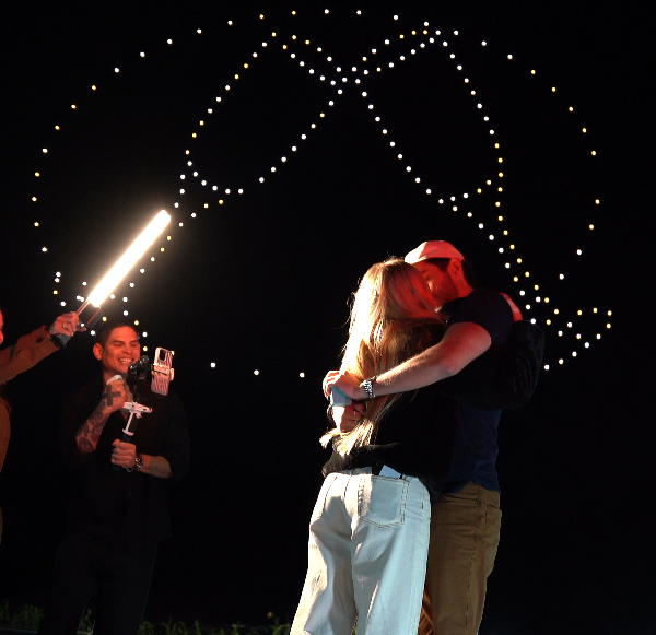 Drones em Forma de Brinde